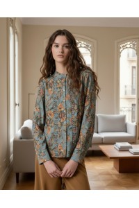 BLUSA FLUIDA CON FRUNCES