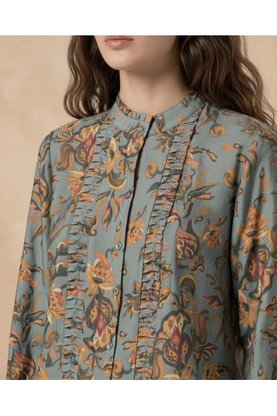 BLUSA FLUIDA CON FRUNCES